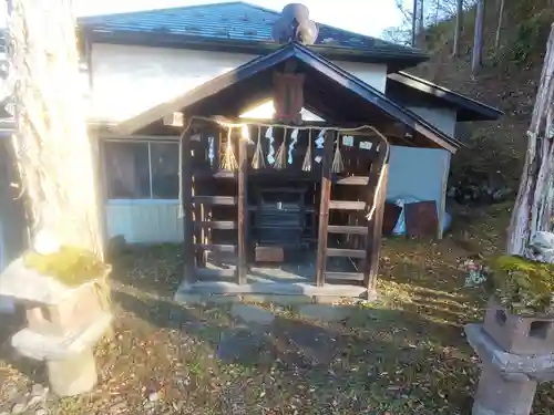 三宝荒神のその他建物