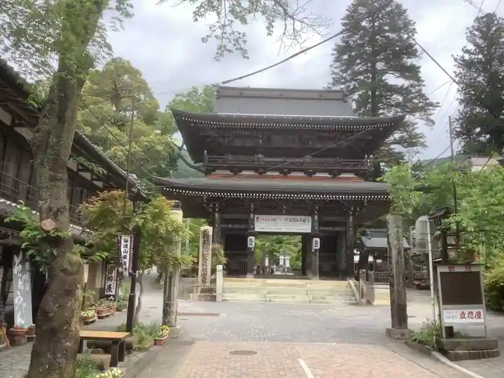 華厳寺(岐阜県)