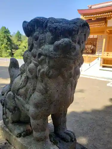 春日神社の狛犬