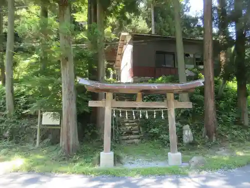 岩崎神社(埼玉県)