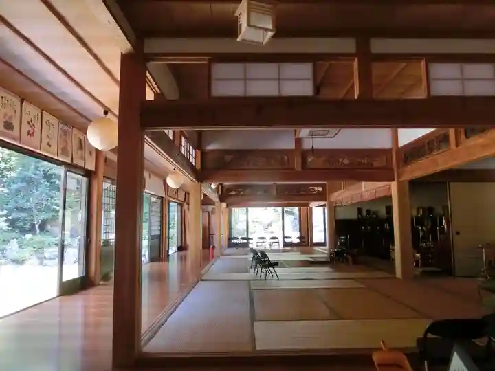 天徳寺の本殿・本堂