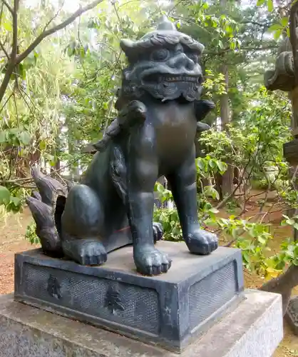 岩見澤神社の狛犬