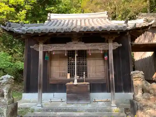 加茂神社の本殿・本堂