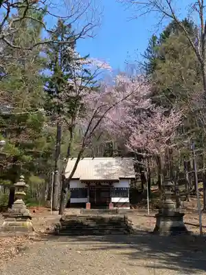 温根湯神社の本殿・本堂