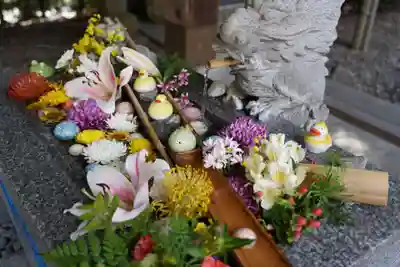 滑川神社 - 仕事と子どもの守り神の手水舎