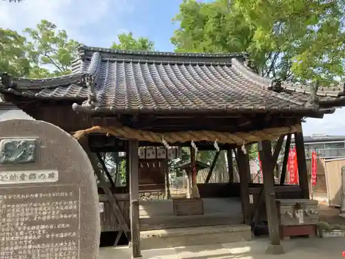 高忍日賣神社の本殿