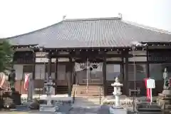 長善寺の本殿