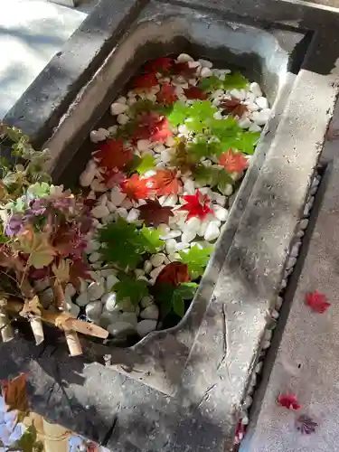 北広島市総鎮守　廣島神社の手水