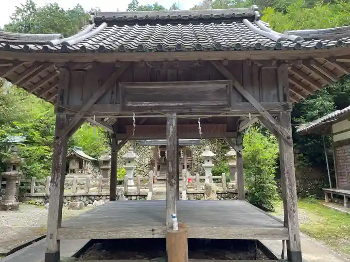 愛宕神社(阿多古神社)(京都府)