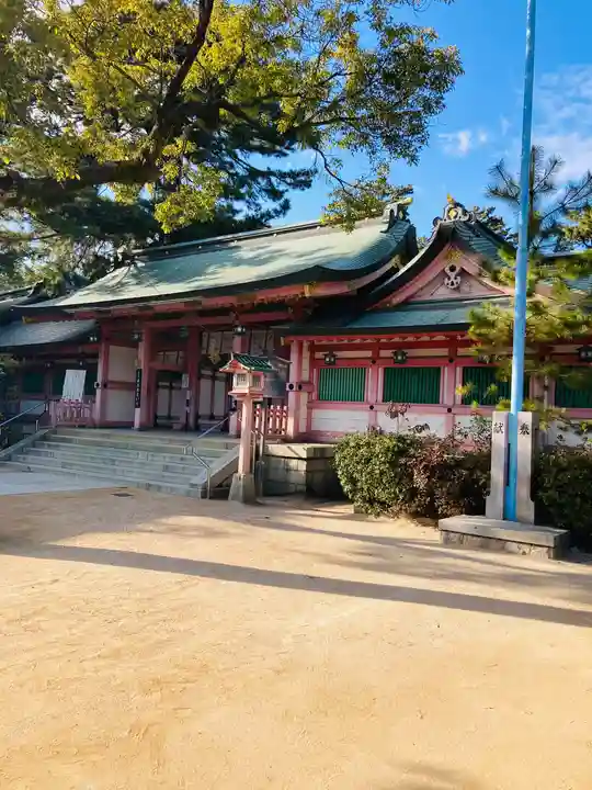 長田神社の山門・神門