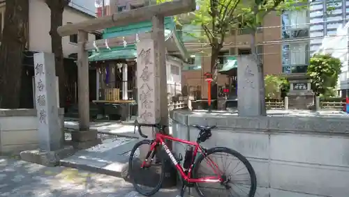 銀杏八幡宮の山門