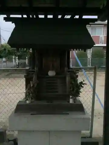 西高山町公民館の社の本殿・本堂