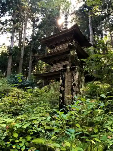 宝積山光前寺の塔