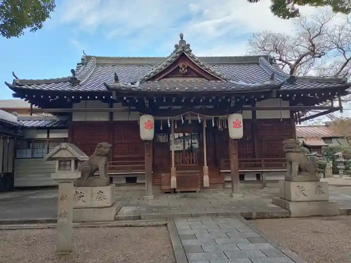 八幡神社の本殿・本堂