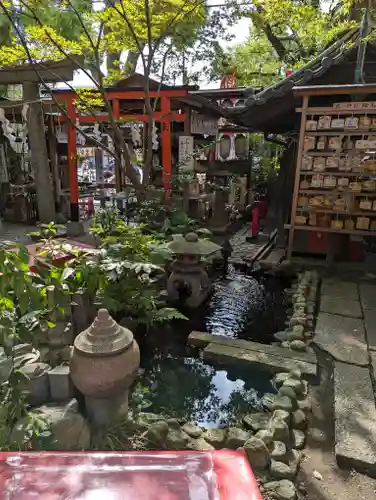 若一神社の末社