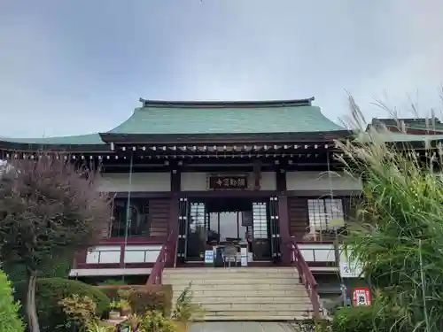 岩槻大師彌勒密寺の本殿