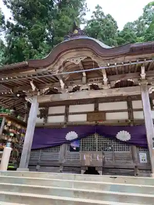白川八幡神社の本殿・本堂