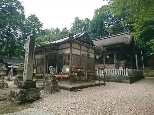久久比神社の本殿・本堂
