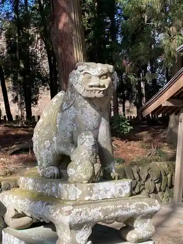 都々古別神社(八槻)の狛犬