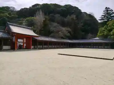 高良神社の{uncategorized: "未分類", other: "その他", undefined: "問題あり", building: "その他建物", grave: "お墓", sacred_gate: "鳥居", guardian: "狛犬", statue: "像", buddha: "仏像", history: "歴史", nature: "自然", garden: "庭園", animal: "動物", pagoda: "塔", temizu: "手水舎", mountain_gate: "山門・神門", sanctuary: "本殿・本堂", subordinate: "末社・摂社", art: "芸術", scenery: "景色", jizo: "地蔵", ema: "絵馬", goshuin: "御朱印", omikuji: "おみくじ", items: "授与品その他", amulet: "お守り", goshuincho: "御朱印帳", eats: "食事", festival: "お祭り", votive_dance: "神楽", shichigosan: "七五三参", wedding: "結婚式", experience: "体験その他", initially: "初詣", around: "周辺", anti_infection: "感染症対策"}