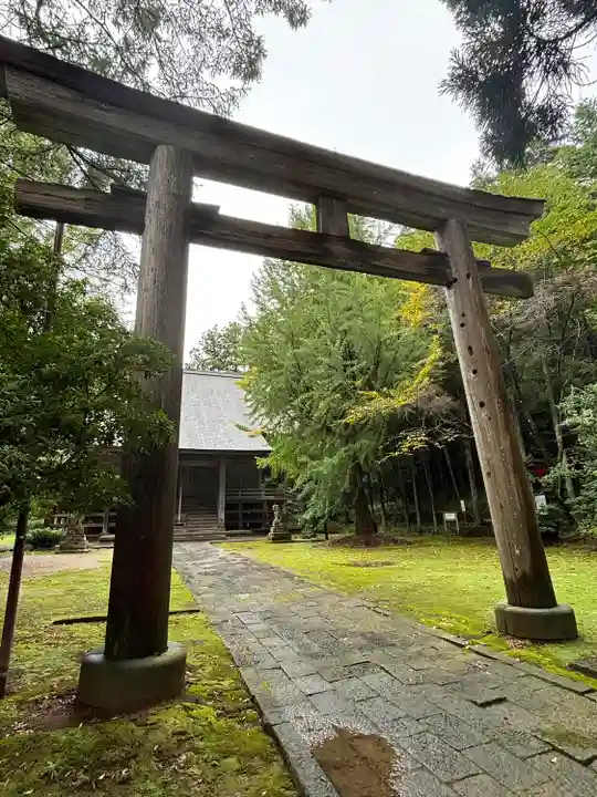 鳥海山大物忌神社蕨岡口ノ宮(山形県)