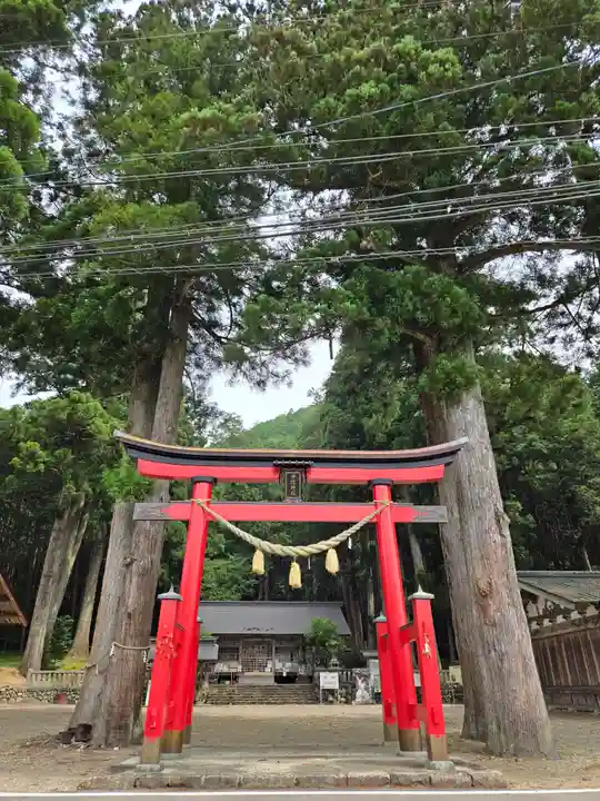 戸隠神社(岐阜県)