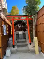 代沢稲荷の鳥居