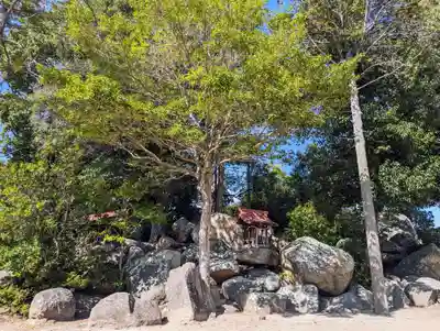 岩畔稲荷神社(岡山県)