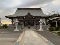 円勝寺の本殿・本堂