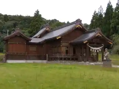 居多神社の本殿・本堂