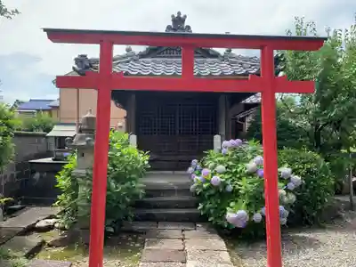 金鳳山 正法寺の鳥居