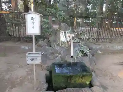 一言主神社の手水舎
