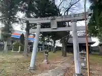 諏訪神社の鳥居