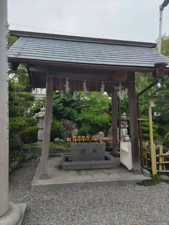尾張猿田彦神社の手水舎