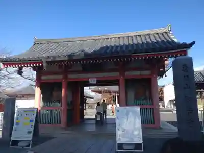 津観音の山門・神門