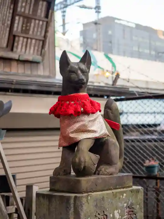 柳森神社の{uncategorized: "未分類", other: "その他", undefined: "問題あり", building: "その他建物", grave: "お墓", sacred_gate: "鳥居", guardian: "狛犬", statue: "像", buddha: "仏像", history: "歴史", nature: "自然", garden: "庭園", animal: "動物", pagoda: "塔", temizu: "手水舎", mountain_gate: "山門・神門", sanctuary: "本殿・本堂", subordinate: "末社・摂社", art: "芸術", scenery: "景色", jizo: "地蔵", ema: "絵馬", goshuin: "御朱印", omikuji: "おみくじ", items: "授与品その他", amulet: "お守り", goshuincho: "御朱印帳", eats: "食事", festival: "お祭り", votive_dance: "神楽", shichigosan: "七五三参", wedding: "結婚式", experience: "体験その他", initially: "初詣", around: "周辺", anti_infection: "感染症対策"}