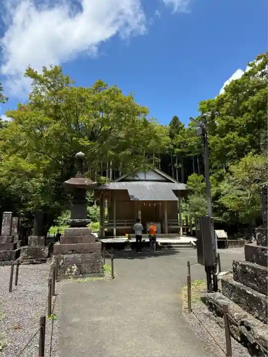人穴浅間神社(静岡県)