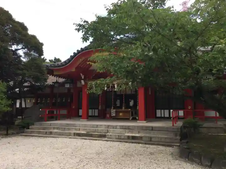 市原稲荷神社の本殿・本堂