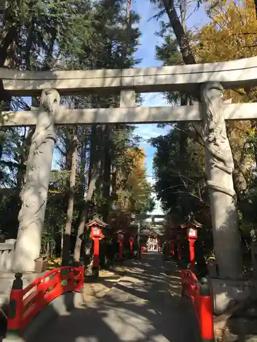 馬橋稲荷神社の鳥居