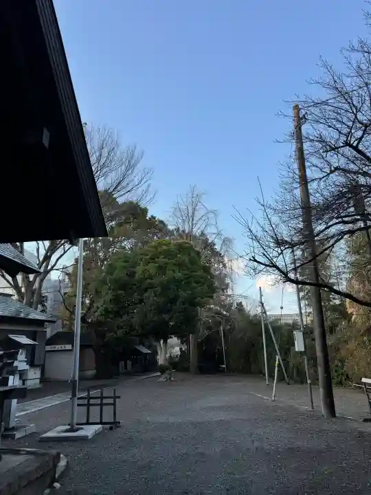 日吉神社の{uncategorized: "未分類", other: "その他", undefined: "問題あり", building: "その他建物", grave: "お墓", sacred_gate: "鳥居", guardian: "狛犬", statue: "像", buddha: "仏像", history: "歴史", nature: "自然", garden: "庭園", animal: "動物", pagoda: "塔", temizu: "手水舎", mountain_gate: "山門・神門", sanctuary: "本殿・本堂", subordinate: "末社・摂社", art: "芸術", scenery: "景色", jizo: "地蔵", ema: "絵馬", goshuin: "御朱印", omikuji: "おみくじ", items: "授与品その他", amulet: "お守り", goshuincho: "御朱印帳", eats: "食事", festival: "お祭り", votive_dance: "神楽", shichigosan: "七五三参", wedding: "結婚式", experience: "体験その他", initially: "初詣", around: "周辺", anti_infection: "感染症対策"}