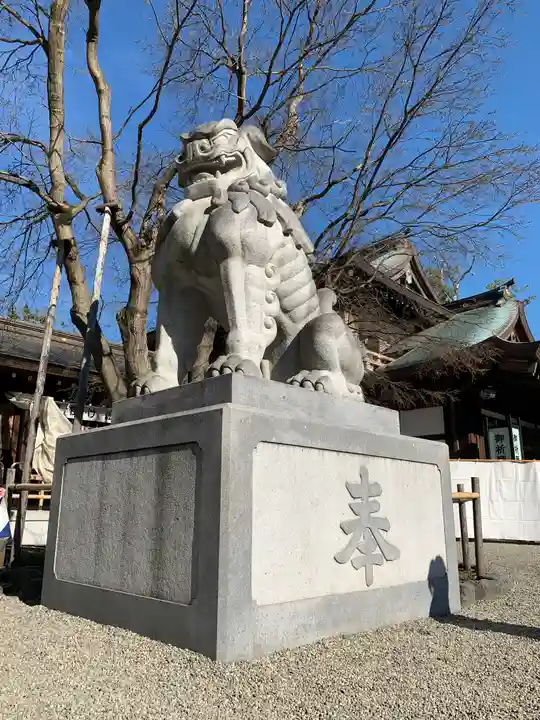 寒川神社の狛犬