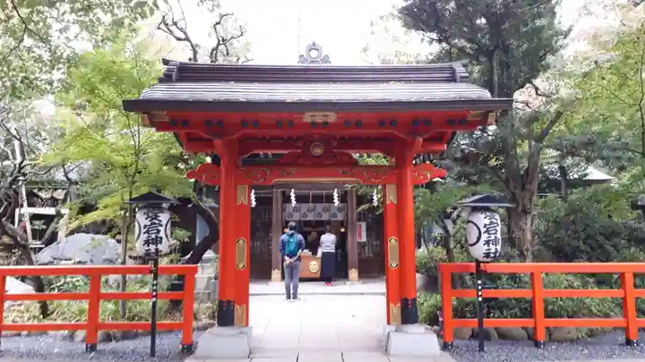 愛宕神社の山門・神門