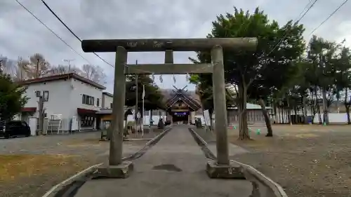 石山神社の鳥居