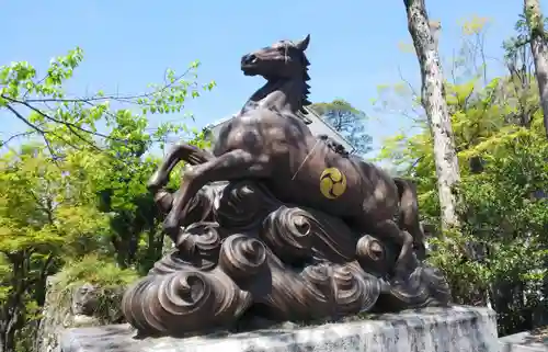 針綱神社の狛犬