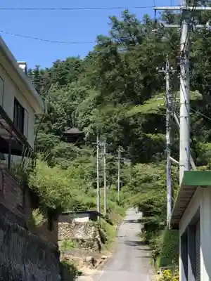 国宝 大法寺の周辺