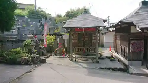 善楽寺の建物その他