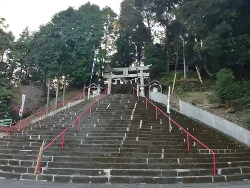 津峯神社の鳥居