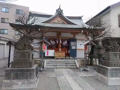 穏田神社の本殿・本堂