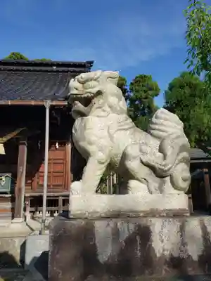 野村神社の狛犬