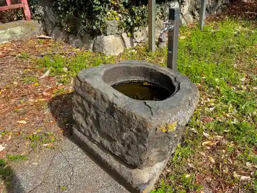 表門神社の手水舎
